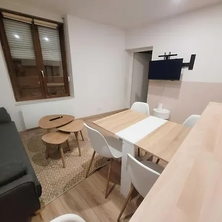 Le Mozart - 8 Min Centre Et Place Stan 아파트